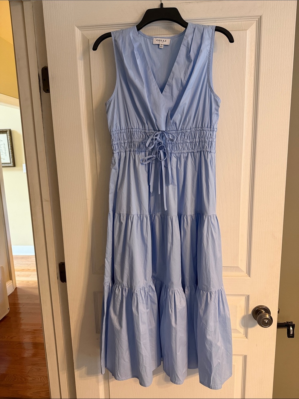 Gilli Sky Blue Tiered V-Neck Drawstring Midi Dress size M
